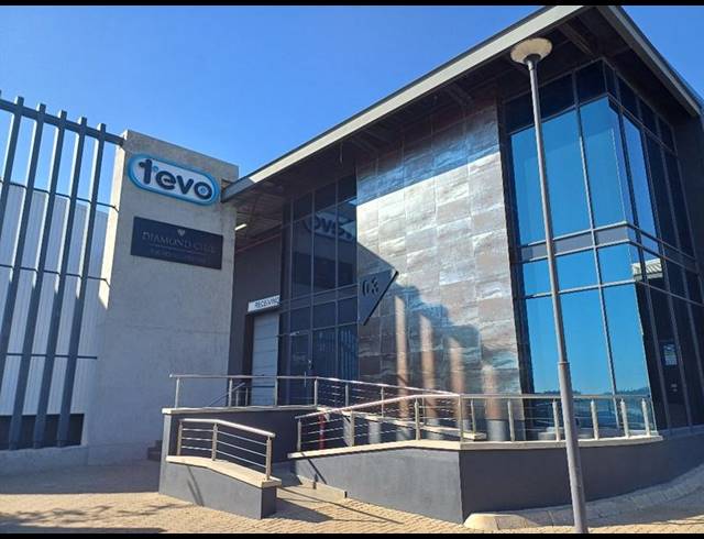 INDUSTRIAL PROPERTY TO RENT IN LOUWLARDIA